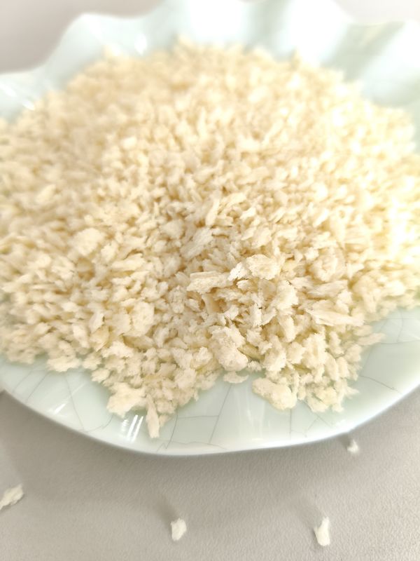 Wysokiej jakości 10 kg hurtowo w stylu japońskim przyprawione białe okruszki chleba Panko chrupiące okruszki chleba w proszku