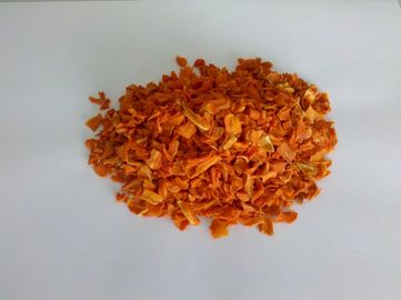 Wysoki cukier Zdrowe chipsy z marchwi Stopień A Suszone organiczne chipsy warzywne